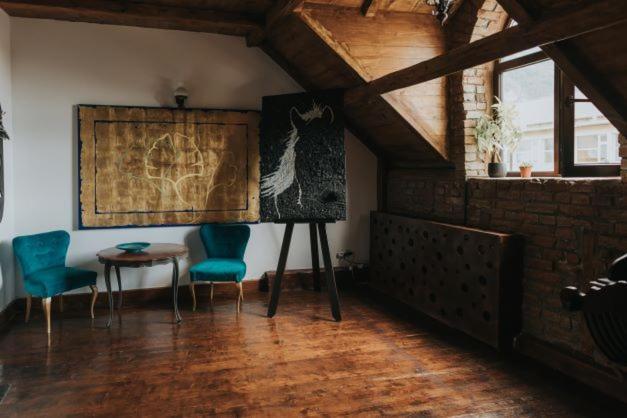 Gallery Loft Piatra Neamt Bagian luar foto